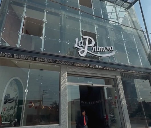 portafolio: RESTAURANTE LA PRIMERA